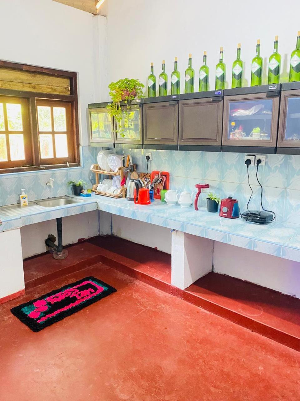 Pradeep Guest House Mirissa Exterior foto
